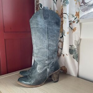 Destroy Gray Distressed Leather Cowboy Western Boots Size 37